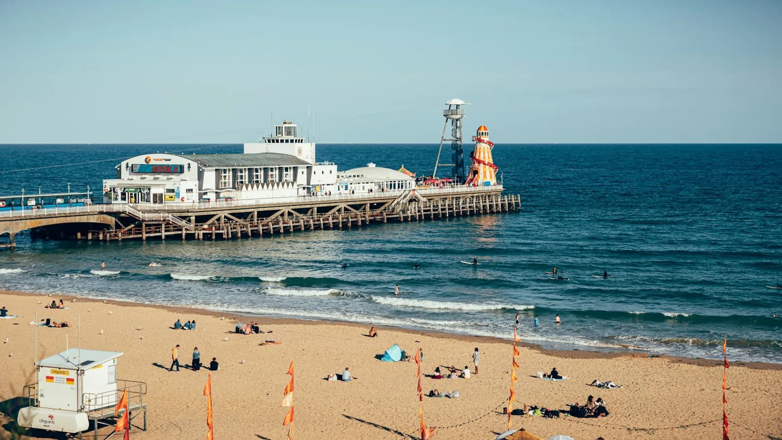 Boat party & cruise in Bournemouth