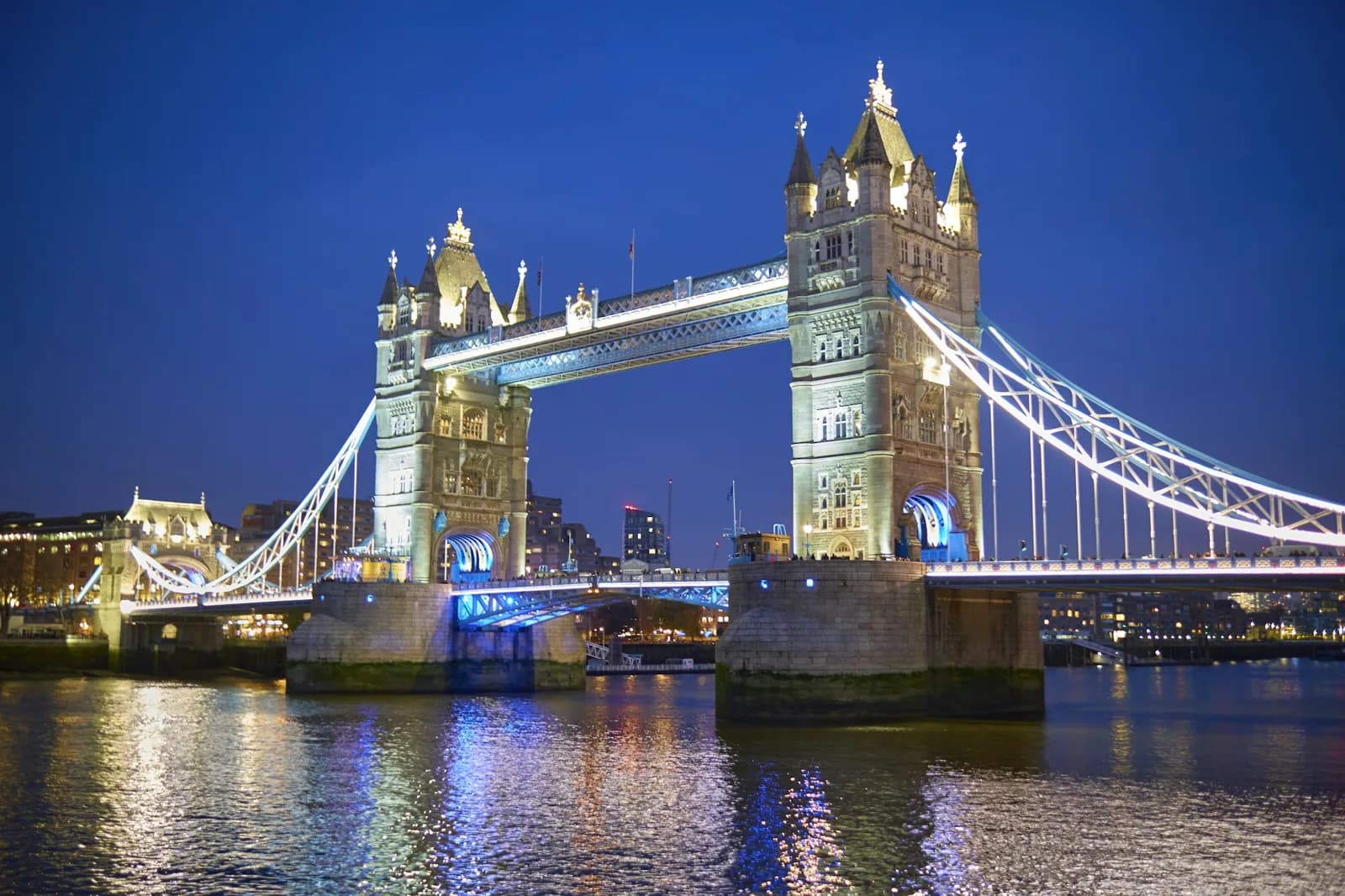 Jet ski & speedboat in London